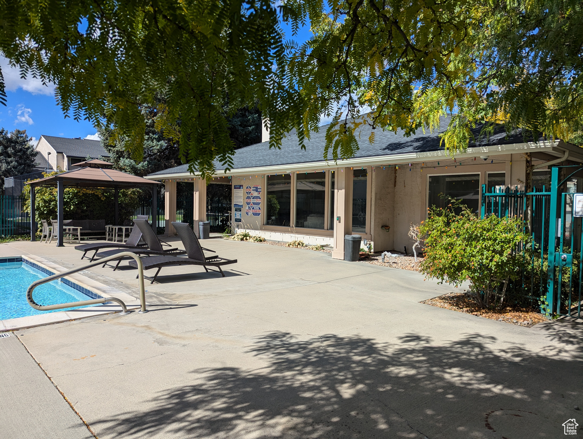 HILL CREEK CONDO - Residential