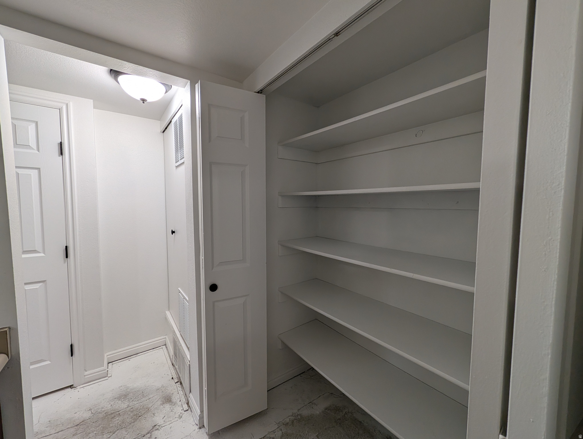 HILL CREEK CONDO - Residential