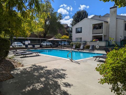 Tiny photo for 955 E CREEKHILL LN #31, Midvale, UT 84047 (MLS # 2117098)