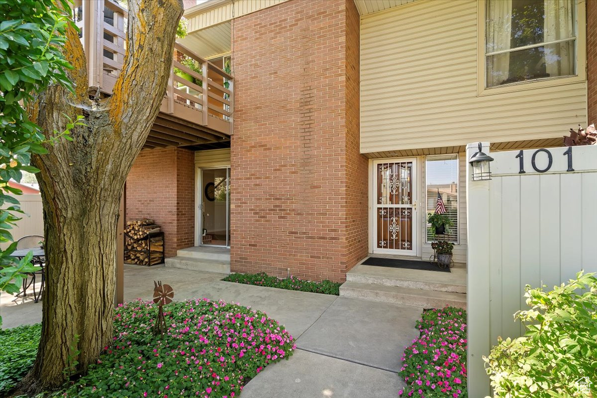 HEREFORDSHIRE CONDO - Residential