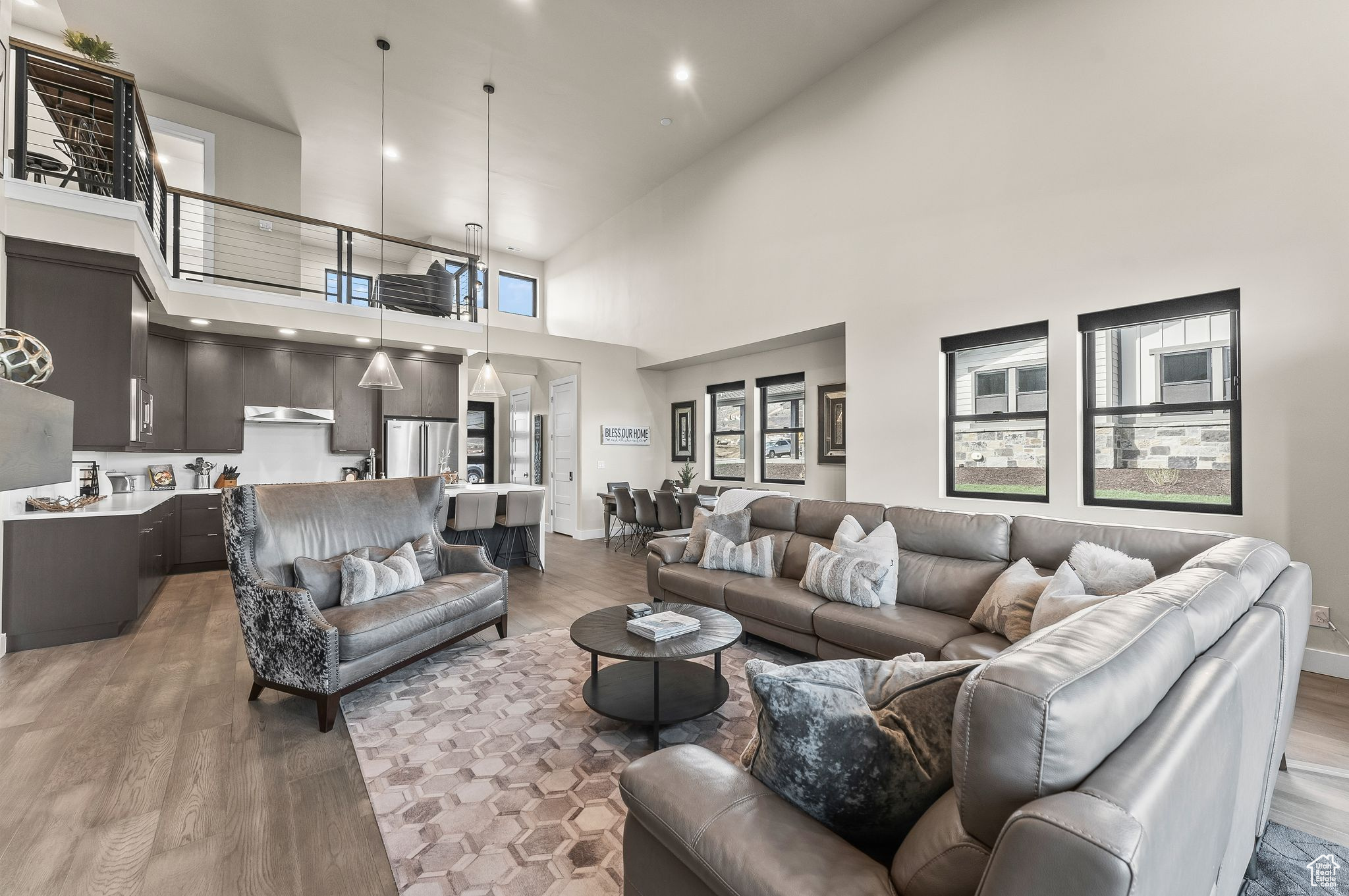 Heber City, Utah 84032, United States, 4 Bedrooms Bedrooms, ,4 BathroomsBathrooms,Residential,Pending,59021