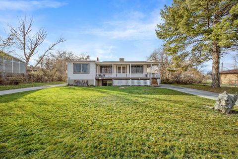 Photo of 4952 S 3535 W, Taylorsville, UT 84129 (MLS # 2127357)