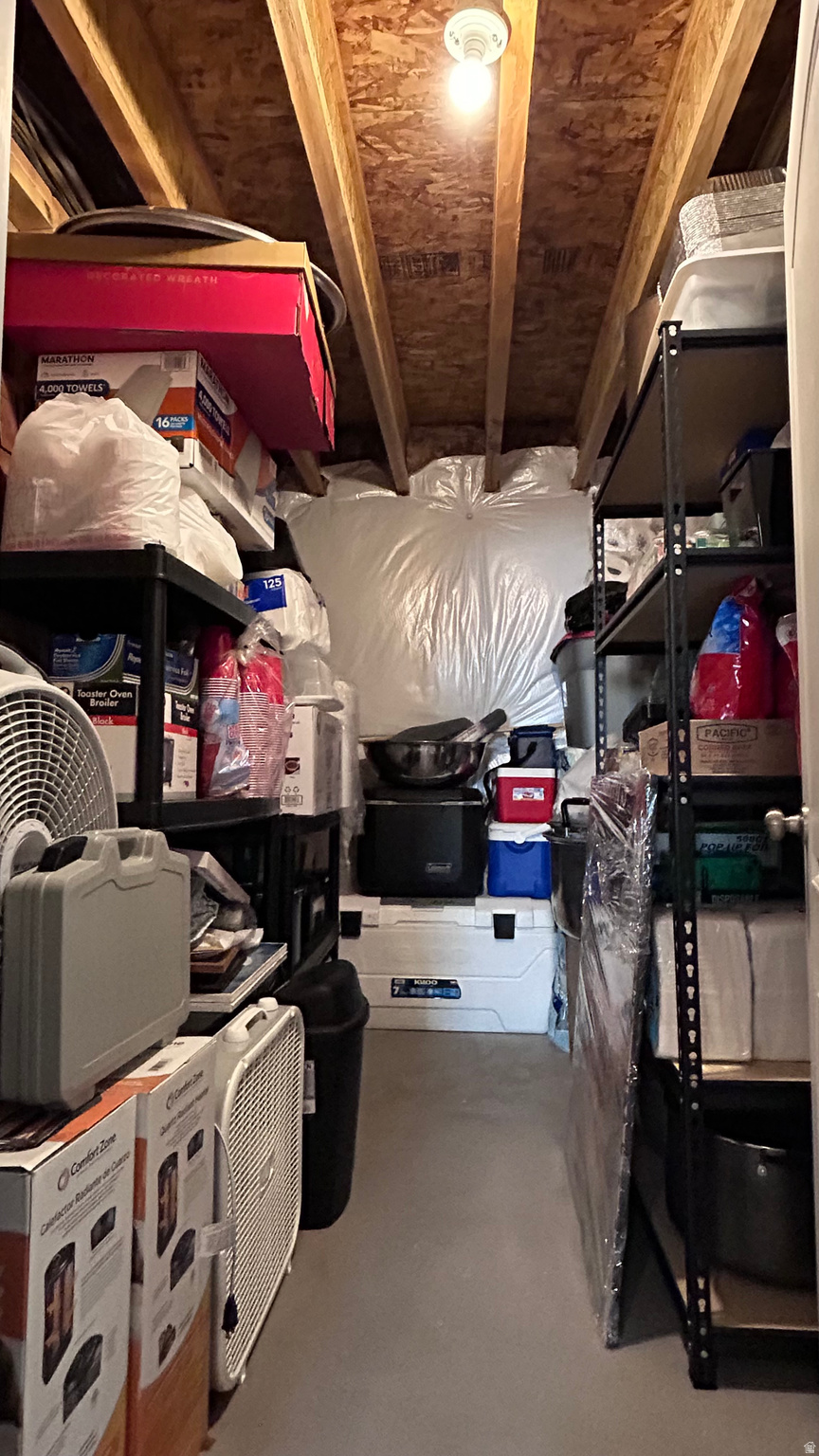 OQUIRRH MEADOWS - Residential