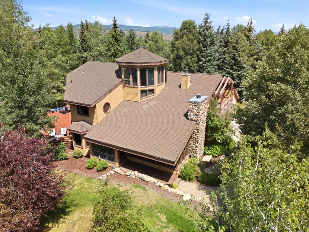 Photo of 1401 WILLOW LN, Park City, UT 84098 (MLS # 2177768)