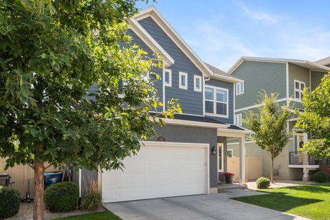 Tiny photo for 732 E 480 S, American Fork, UT 84003 (MLS # 2121429)