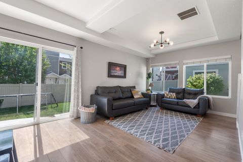 Tiny photo for 732 E 480 S, American Fork, UT 84003 (MLS # 2121429)