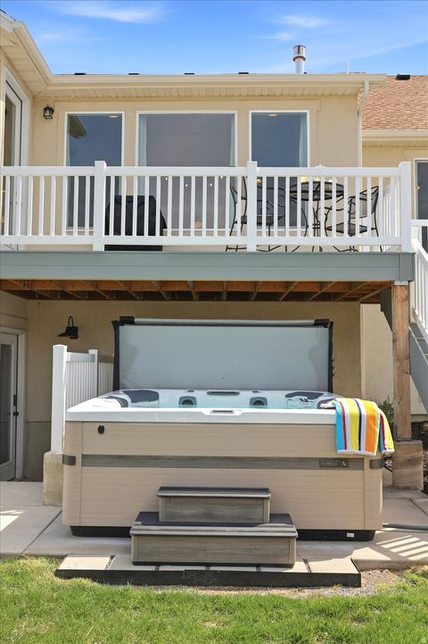 Tiny photo for 283 N 500 W, Mapleton, UT 84664 (MLS # 2152093)