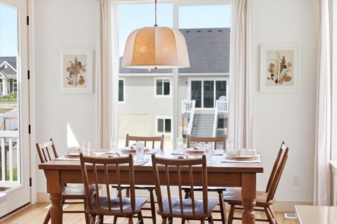 Tiny photo for 283 N 500 W, Mapleton, UT 84664 (MLS # 2152093)