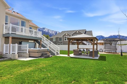 Tiny photo for 283 N 500 W, Mapleton, UT 84664 (MLS # 2152093)