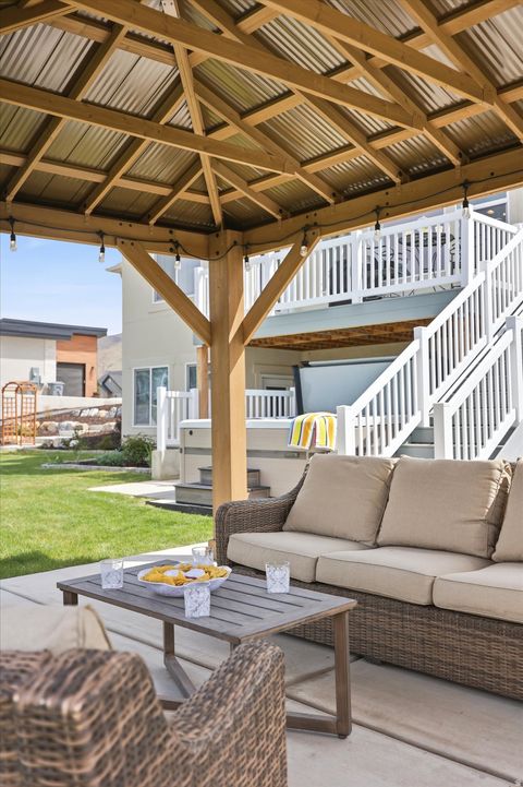 Tiny photo for 283 N 500 W, Mapleton, UT 84664 (MLS # 2152093)