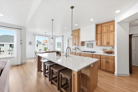 Tiny photo for 283 N 500 W, Mapleton, UT 84664 (MLS # 2152093)