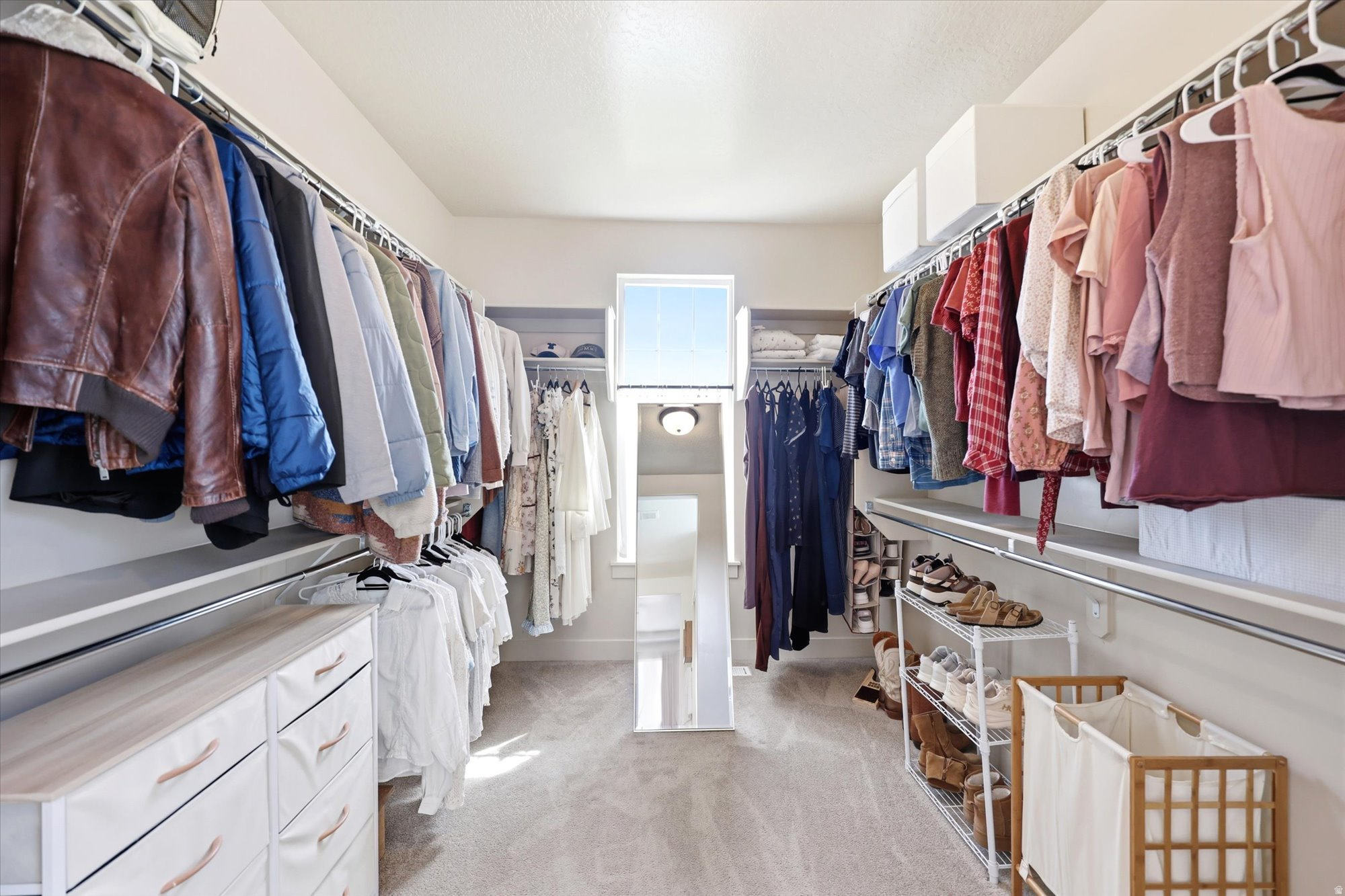 WHITING FARMS - Residential