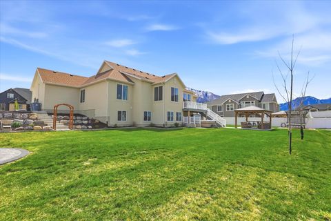 Tiny photo for 283 N 500 W, Mapleton, UT 84664 (MLS # 2152093)