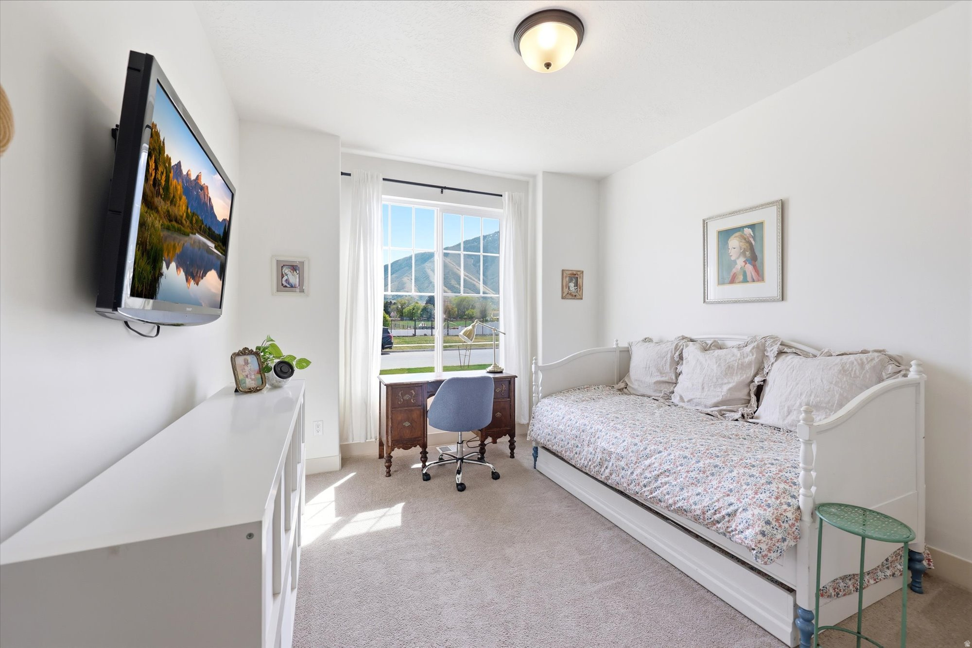 WHITING FARMS - Residential