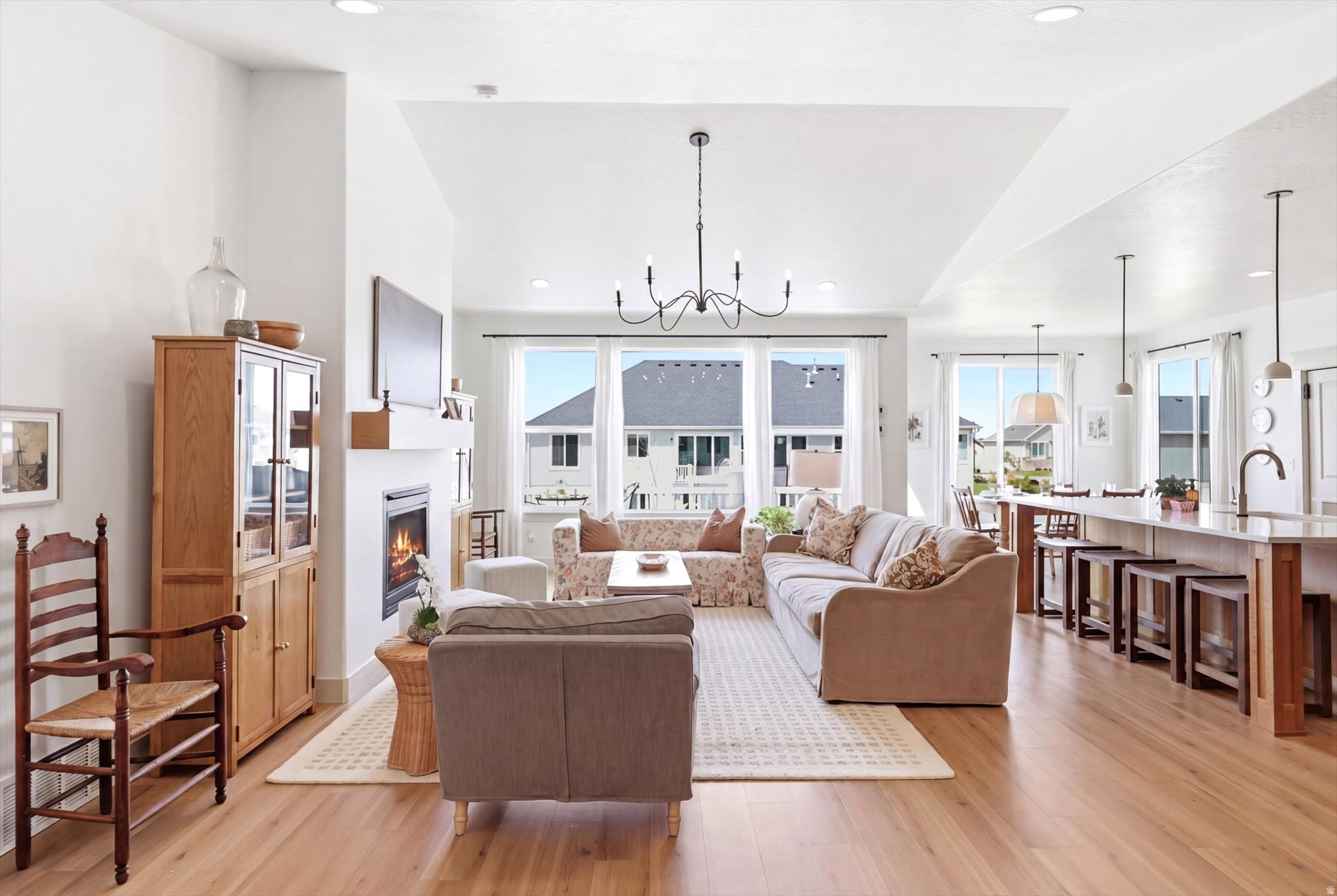 WHITING FARMS - Residential