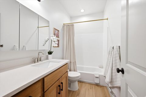 Tiny photo for 283 N 500 W, Mapleton, UT 84664 (MLS # 2152093)