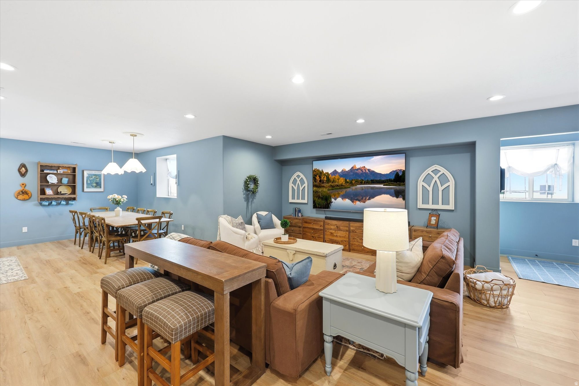 WHITING FARMS - Residential