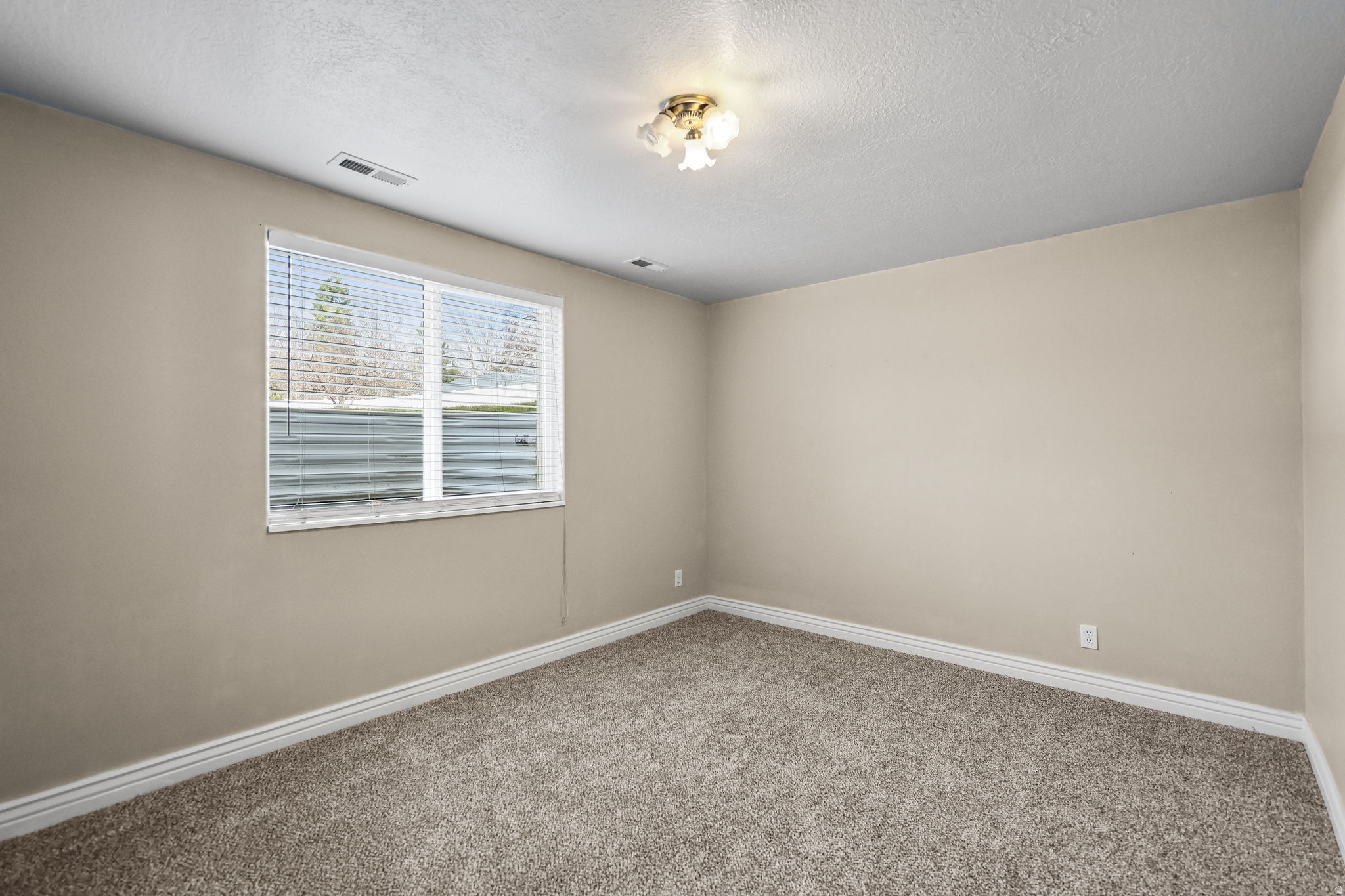 APPLE HILL - Residential