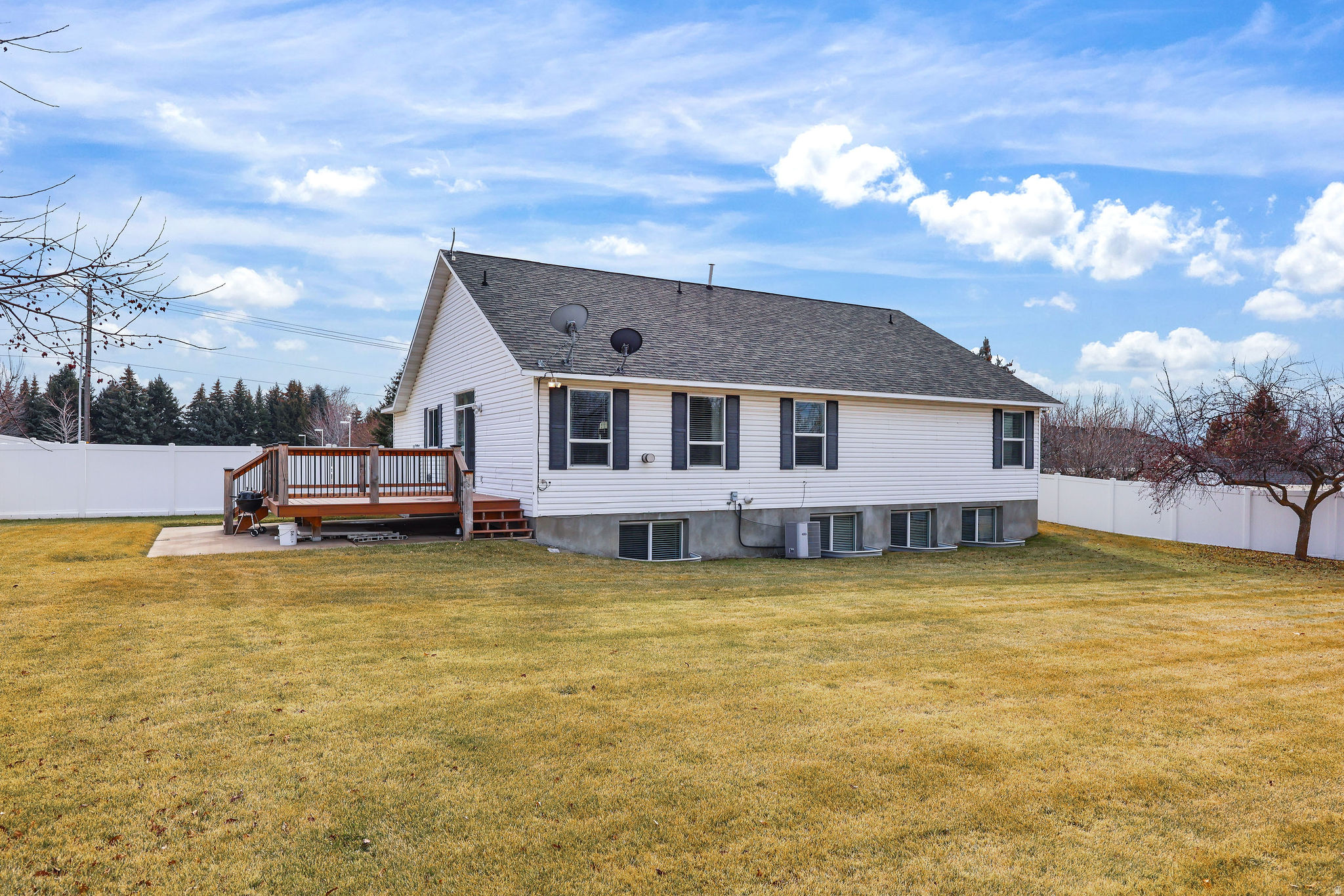 APPLE HILL - Residential