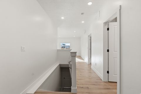 Tiny photo for 661 W 20 N, Hyrum, UT 84319 (MLS # 2127098)