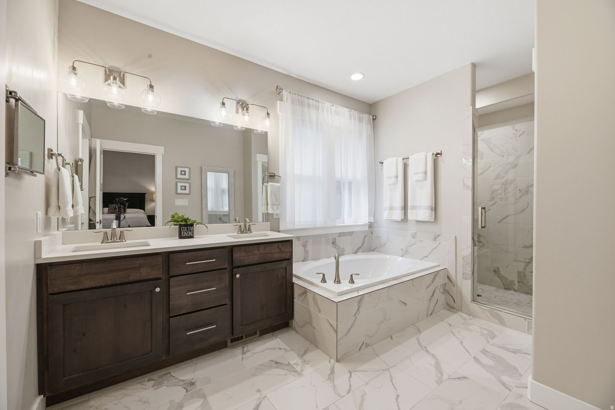 HARVEST PARK - Residential