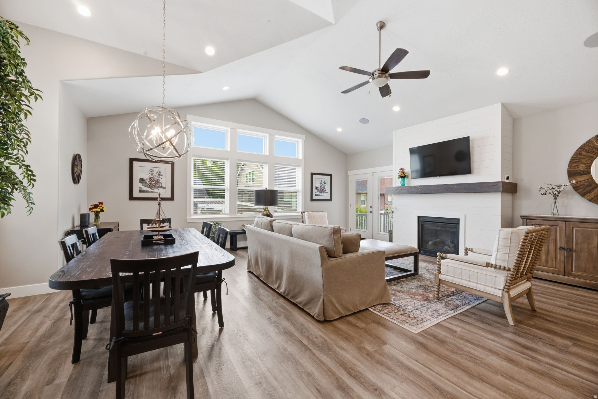 HARVEST PARK - Residential