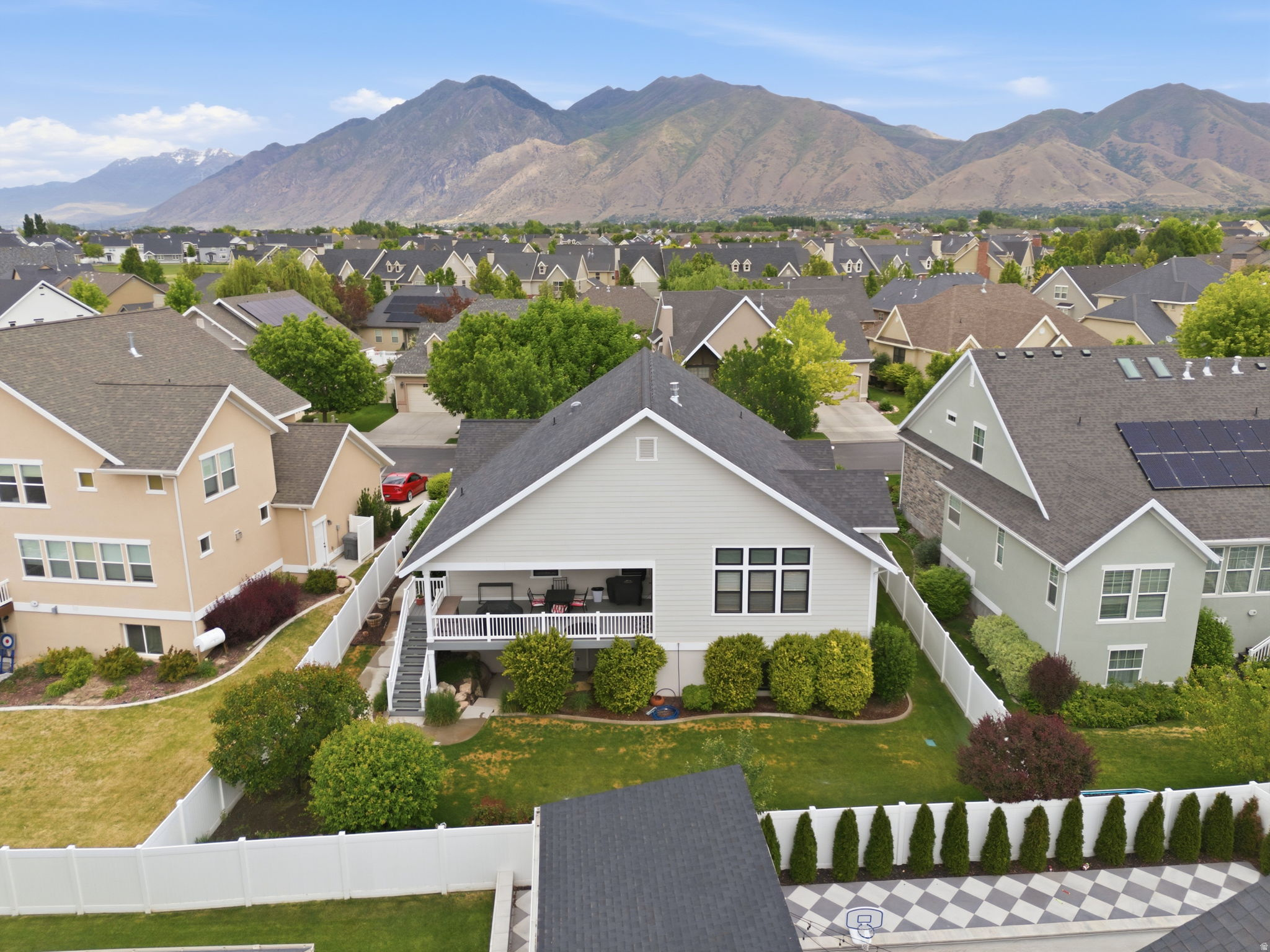 HARVEST PARK - Residential