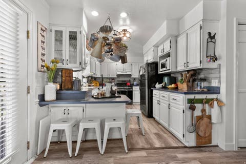 Tiny photo for 5008 S 2575 W, Roy, UT 84067 (MLS # 2180209)