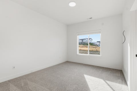 Tiny photo for 697 W 20 N, Hyrum, UT 84319 (MLS # 2172879)