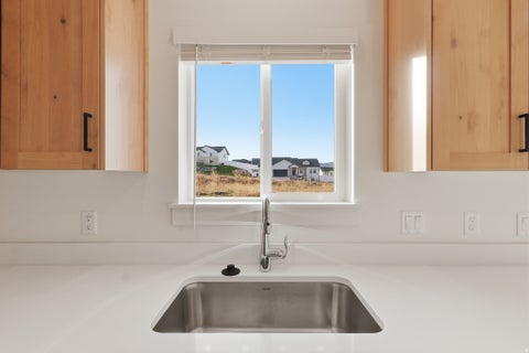 Tiny photo for 697 W 20 N, Hyrum, UT 84319 (MLS # 2172879)