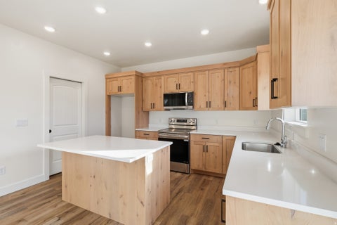 Tiny photo for 697 W 20 N, Hyrum, UT 84319 (MLS # 2172879)
