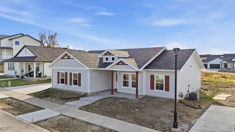 Tiny photo for 697 W 20 N, Hyrum, UT 84319 (MLS # 2172879)