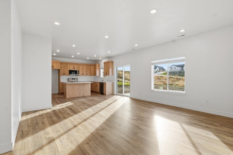Tiny photo for 697 W 20 N, Hyrum, UT 84319 (MLS # 2172879)