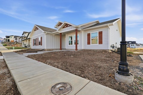 Tiny photo for 697 W 20 N, Hyrum, UT 84319 (MLS # 2172879)