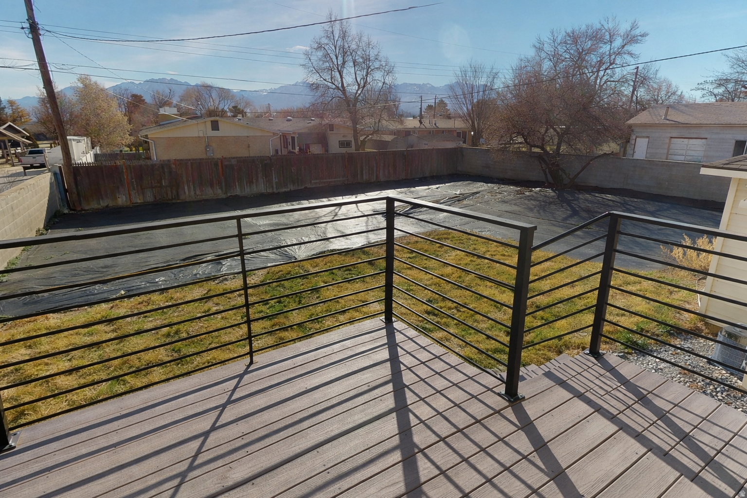 MEADOWS - Residential