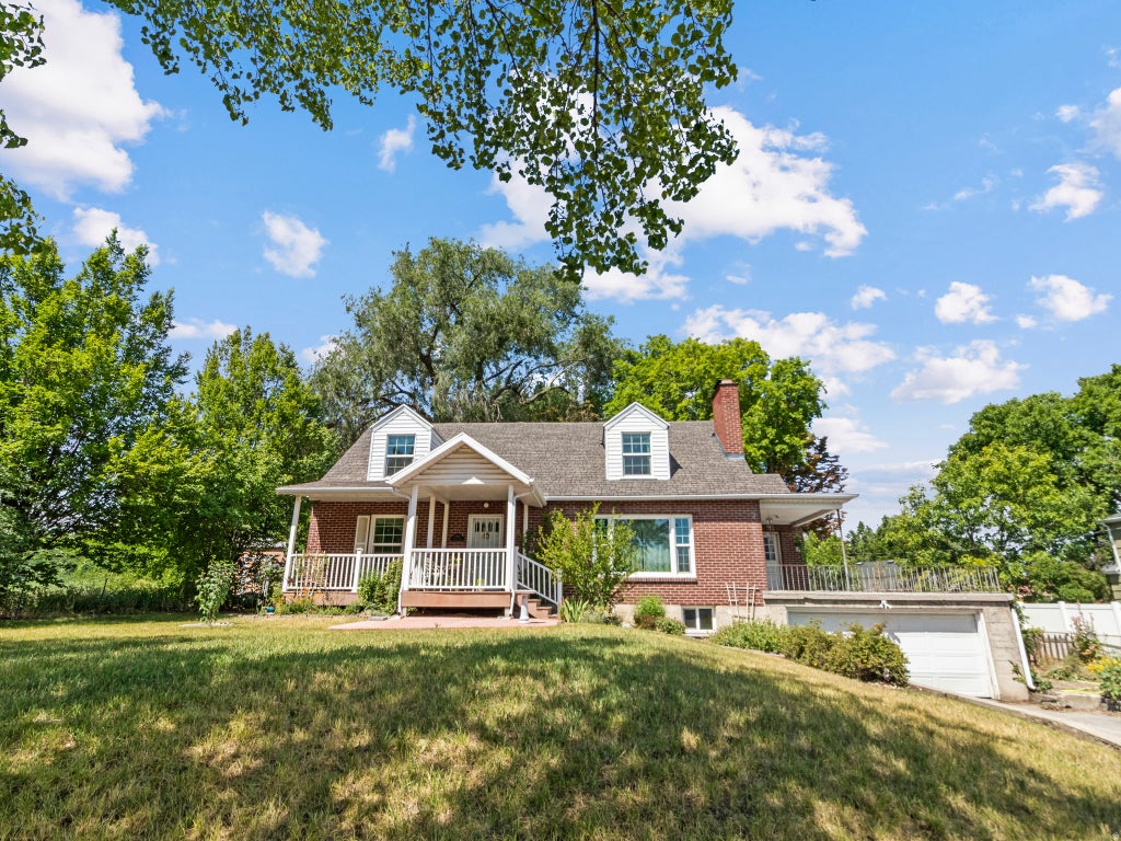 Photo of 4760 S ATWOOD BLVD E, Murray, UT 84107 (MLS # 2169664)