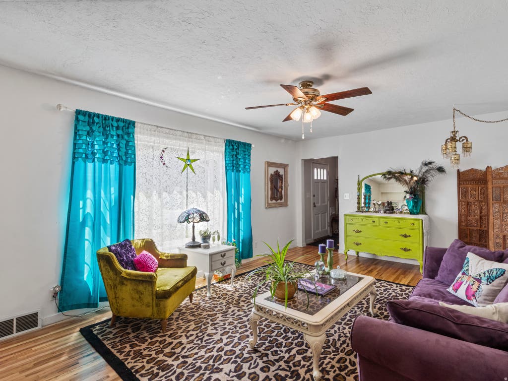 Photo of 4760 S ATWOOD BLVD E, Murray, UT 84107 (MLS # 2169664)