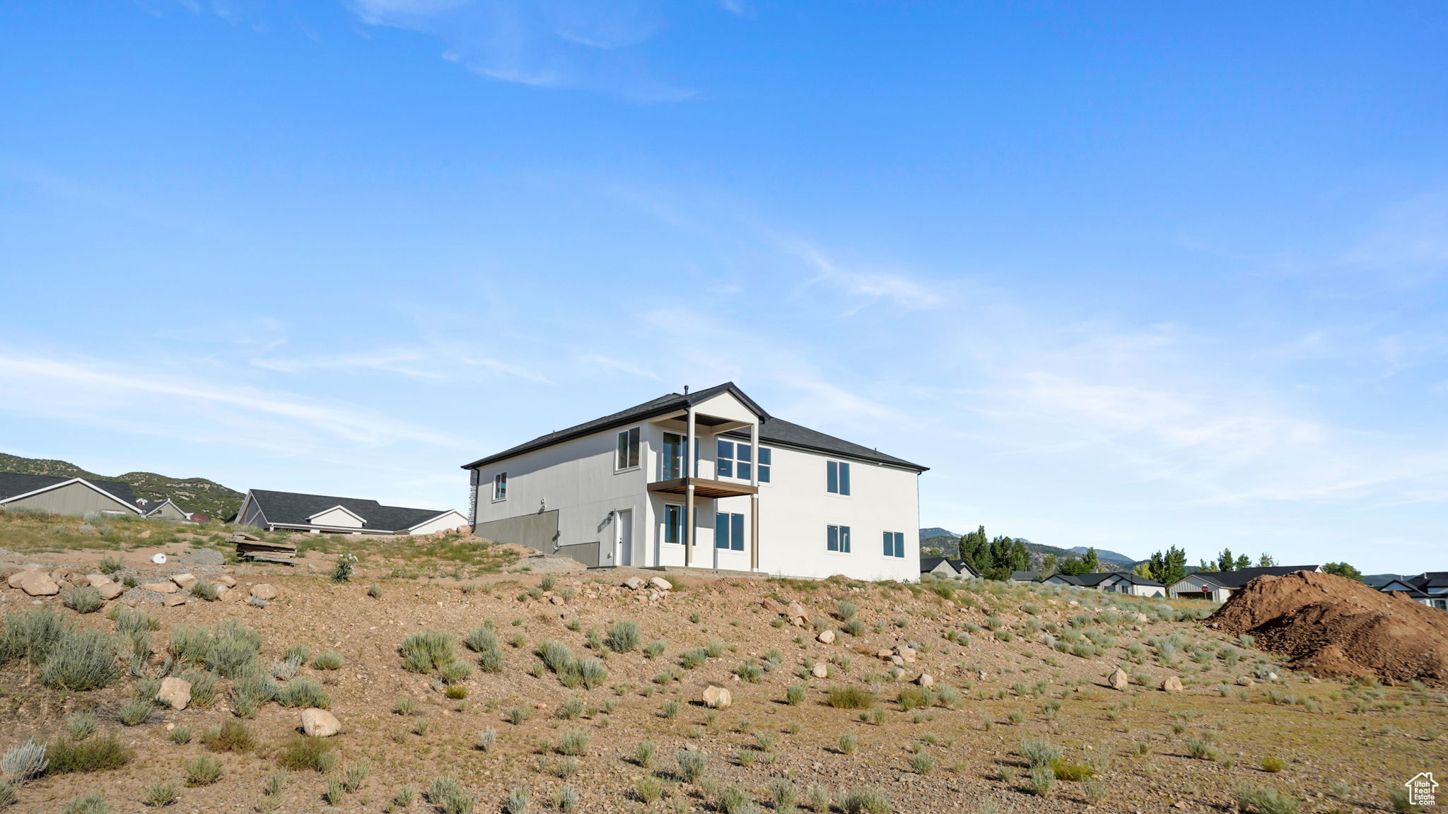NORTH RIDGE ESTATES - Residential