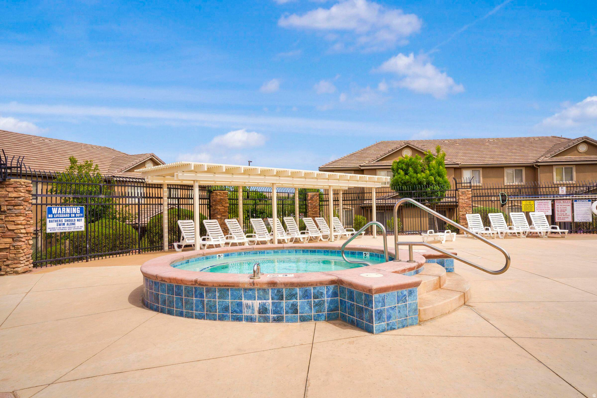 HIDDEN VALLEY TOWN HOMES PUD PH 1 - Residential