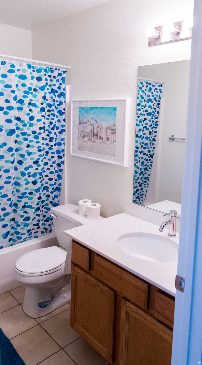 HIDDEN VALLEY TOWN HOMES PUD PH 1 - Residential