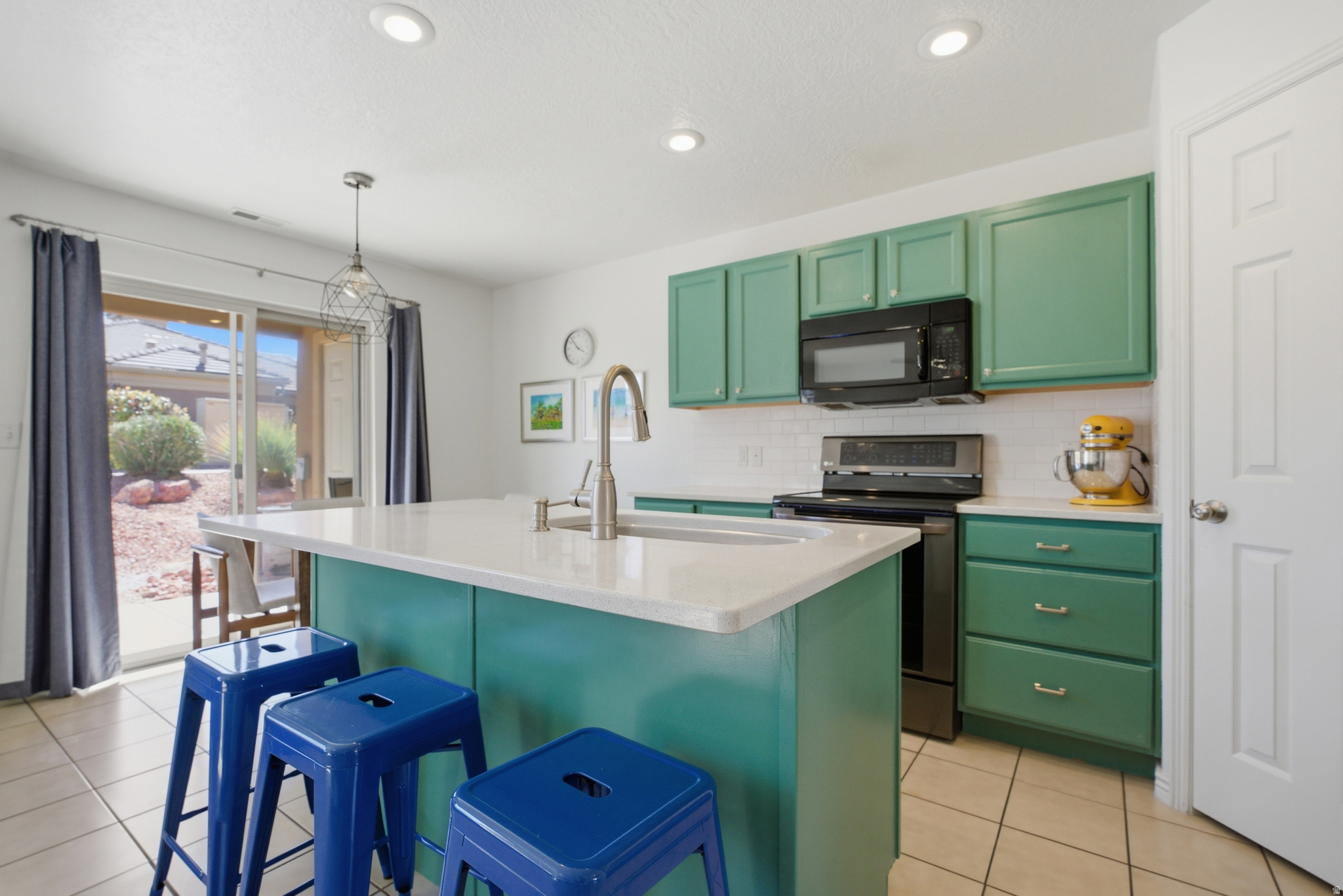 HIDDEN VALLEY TOWN HOMES PUD PH 1 - Residential