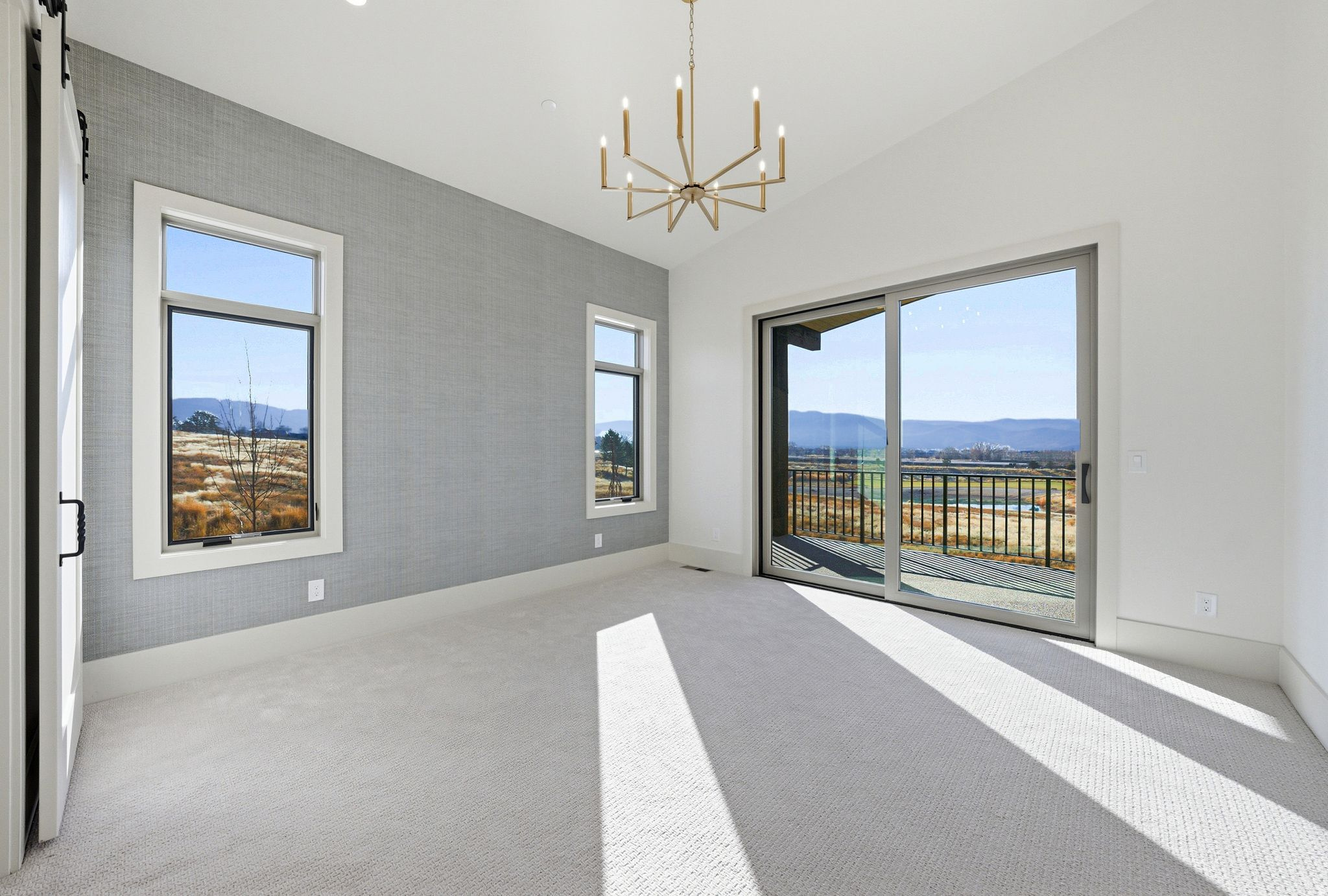 RED LEDGES - Residential