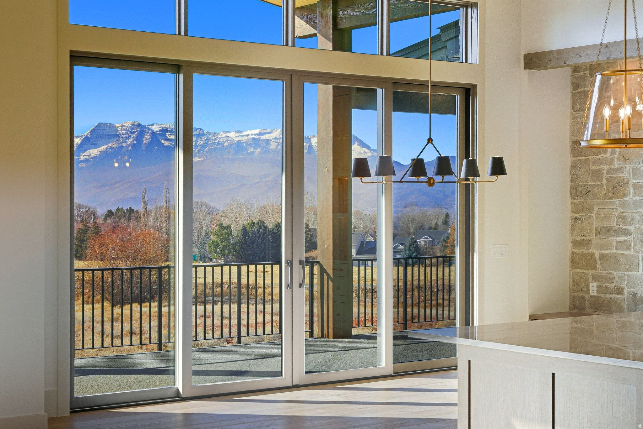 RED LEDGES - Residential