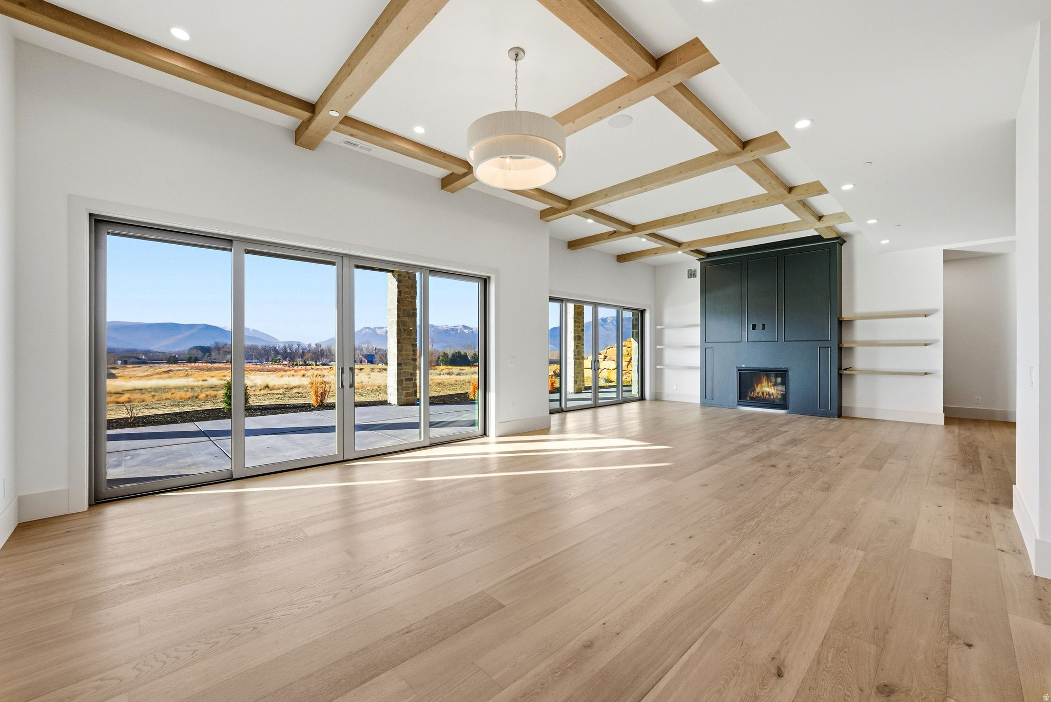 RED LEDGES - Residential