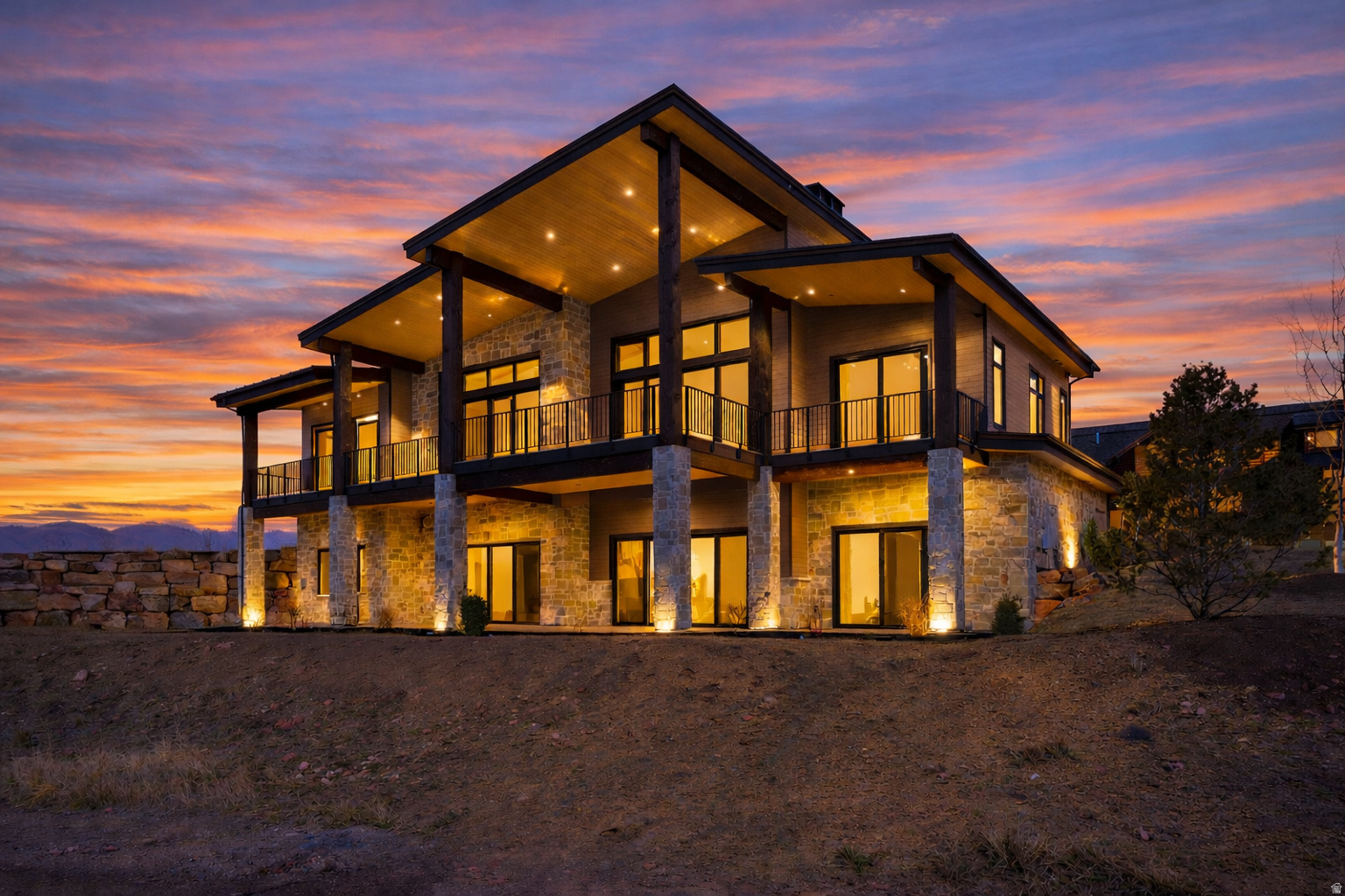 RED LEDGES - Residential