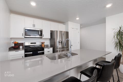 Tiny photo for 1062 E SCUTTLEBUTT LN N #2064, Saratoga Springs, UT 84045 (MLS # 2179911)