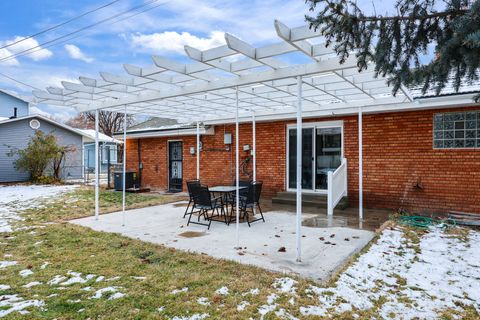 Tiny photo for 1110 JEFFERSON AVE, Ogden, UT 84404 (MLS # 2125864)