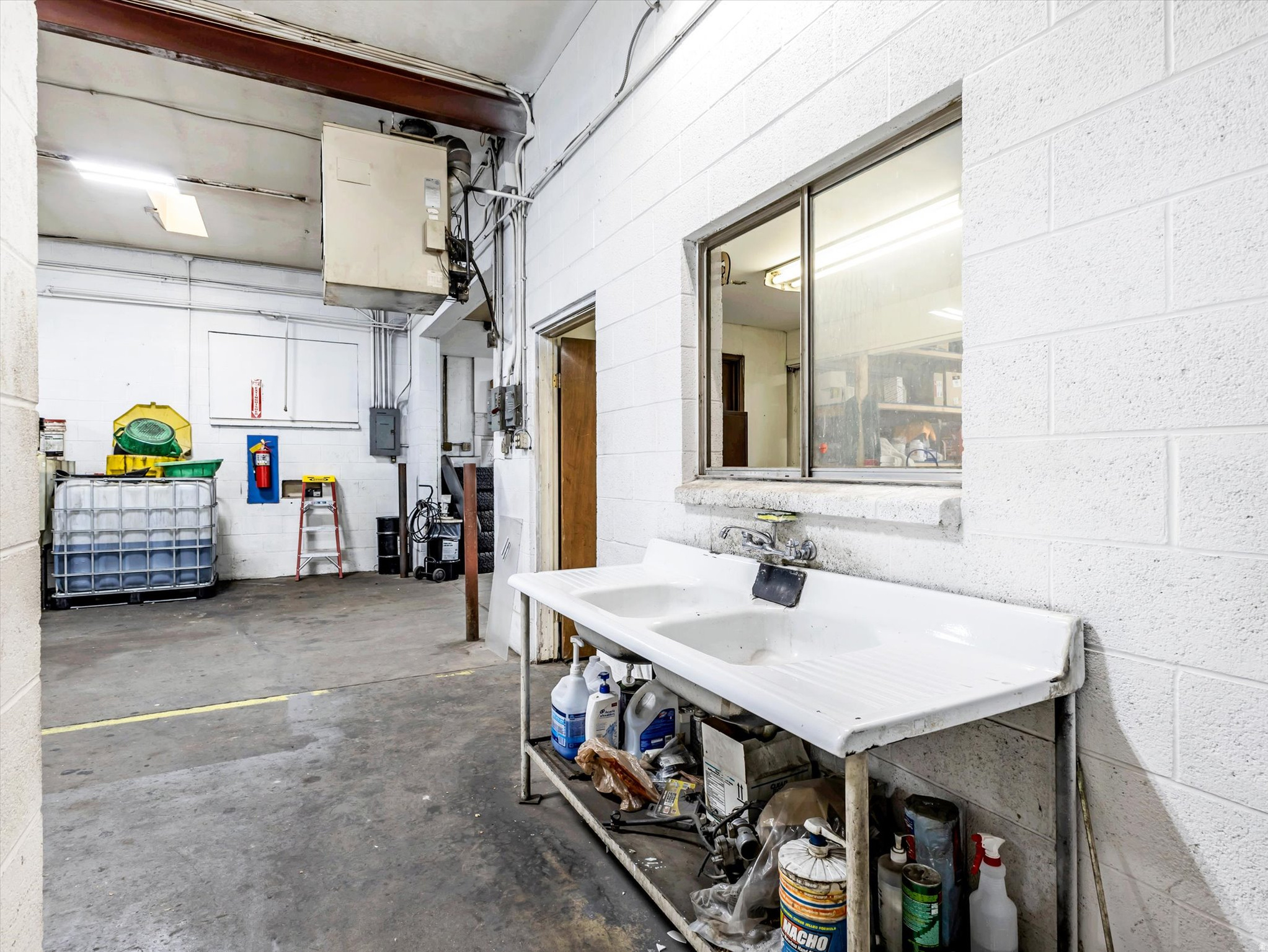 PLAT A BIG FIELD SUR - Commercial Sale