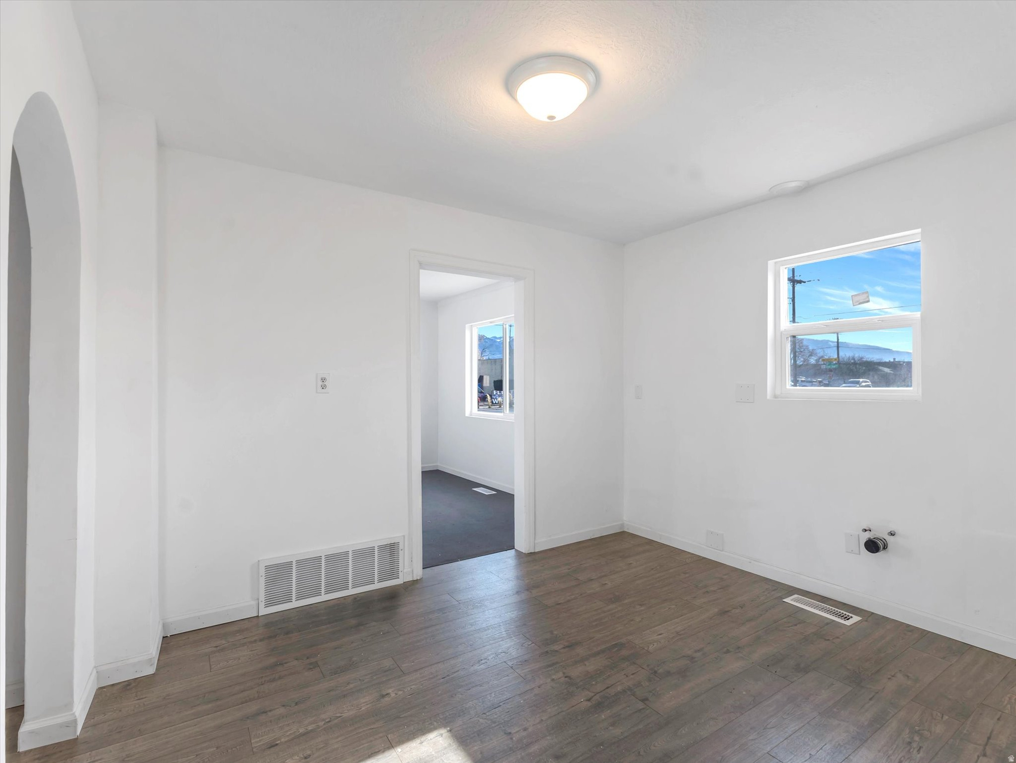 PLAT A BIG FIELD SUR - Commercial Sale