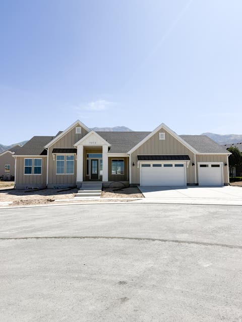 Tiny photo for 1248 N BRAMBLE PL #32, Elk Ridge, UT 84651 (MLS # 2171191)